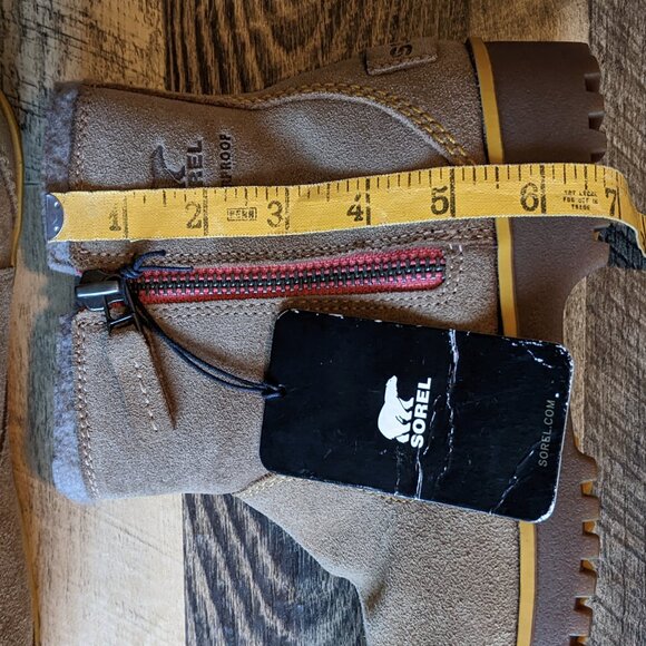 Sorel Brown Ankle Boots with Red Zipper - Picture 9 of 10